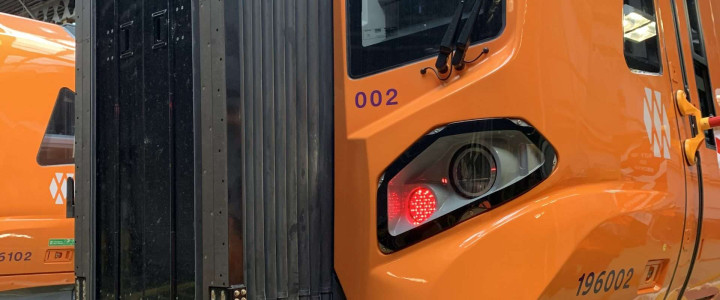 Services image - train